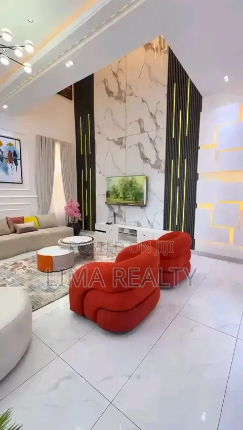 5 Bedroom Self Compound With Pool For Party