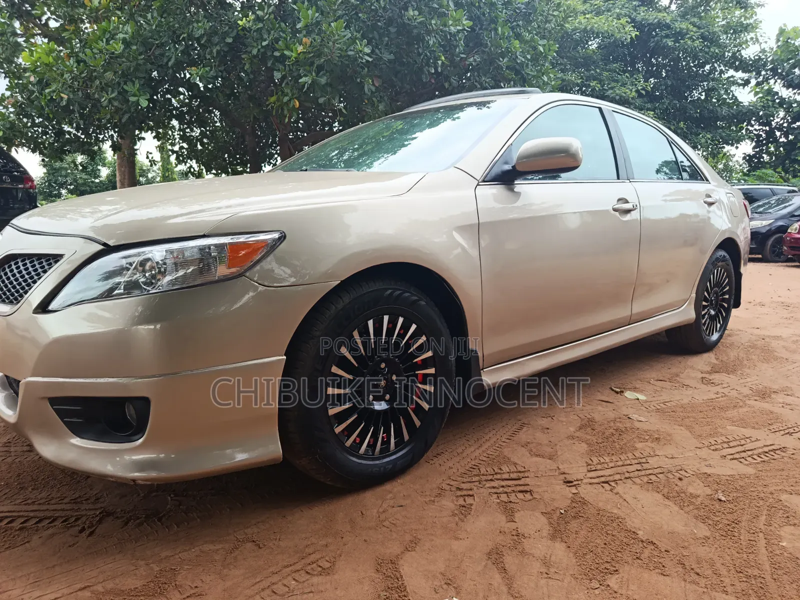 Toyota Camry 2012 Gold