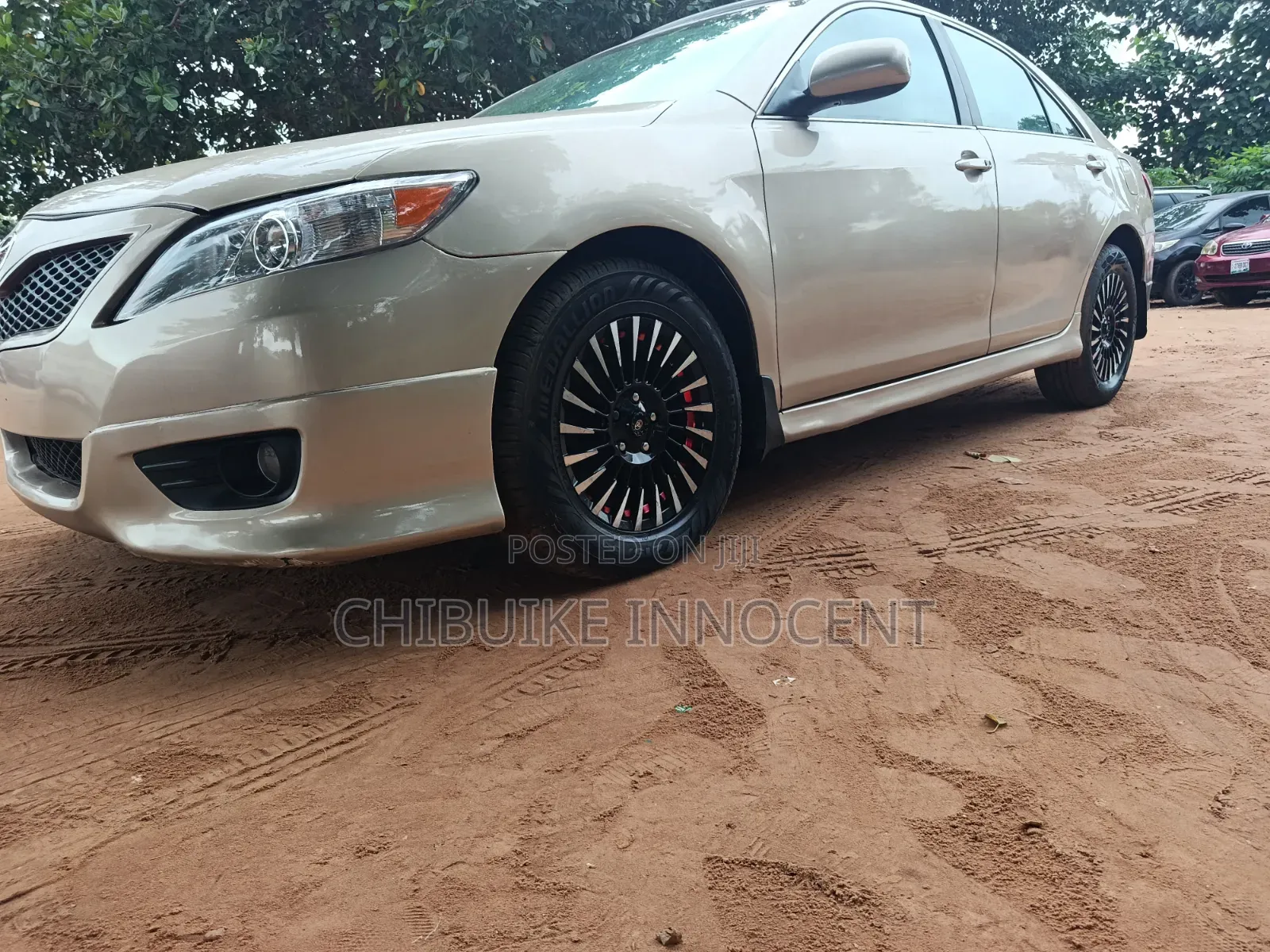 Toyota Camry 2012 Gold