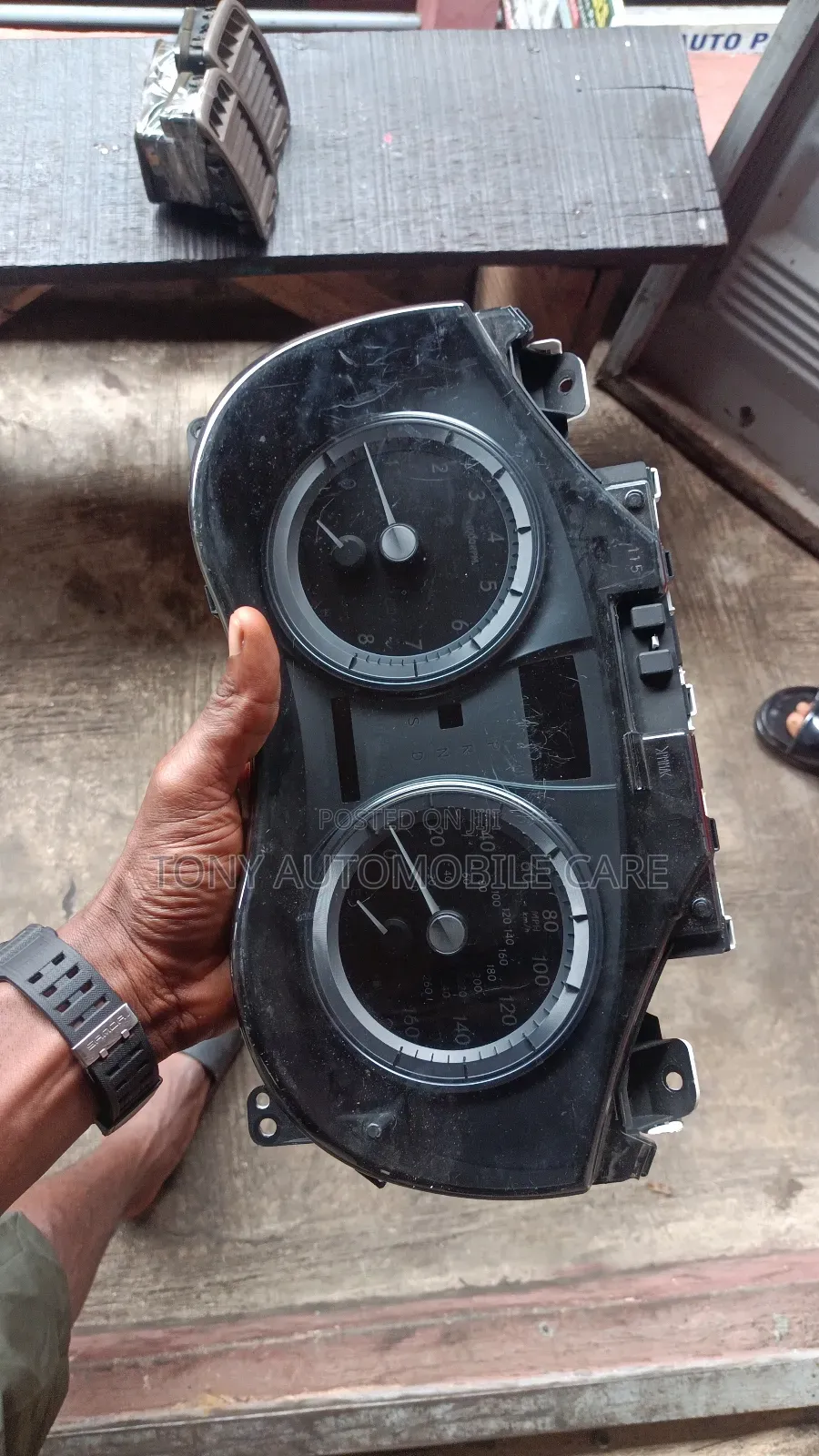 Speed Clock for Es350 2010