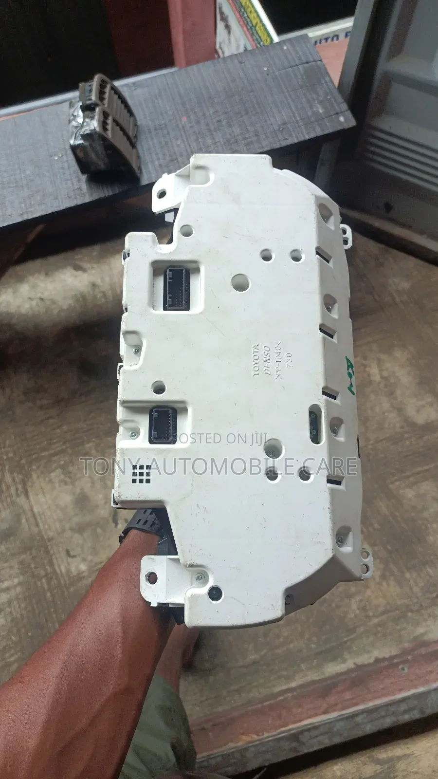 Speed Clock for Es350 2010