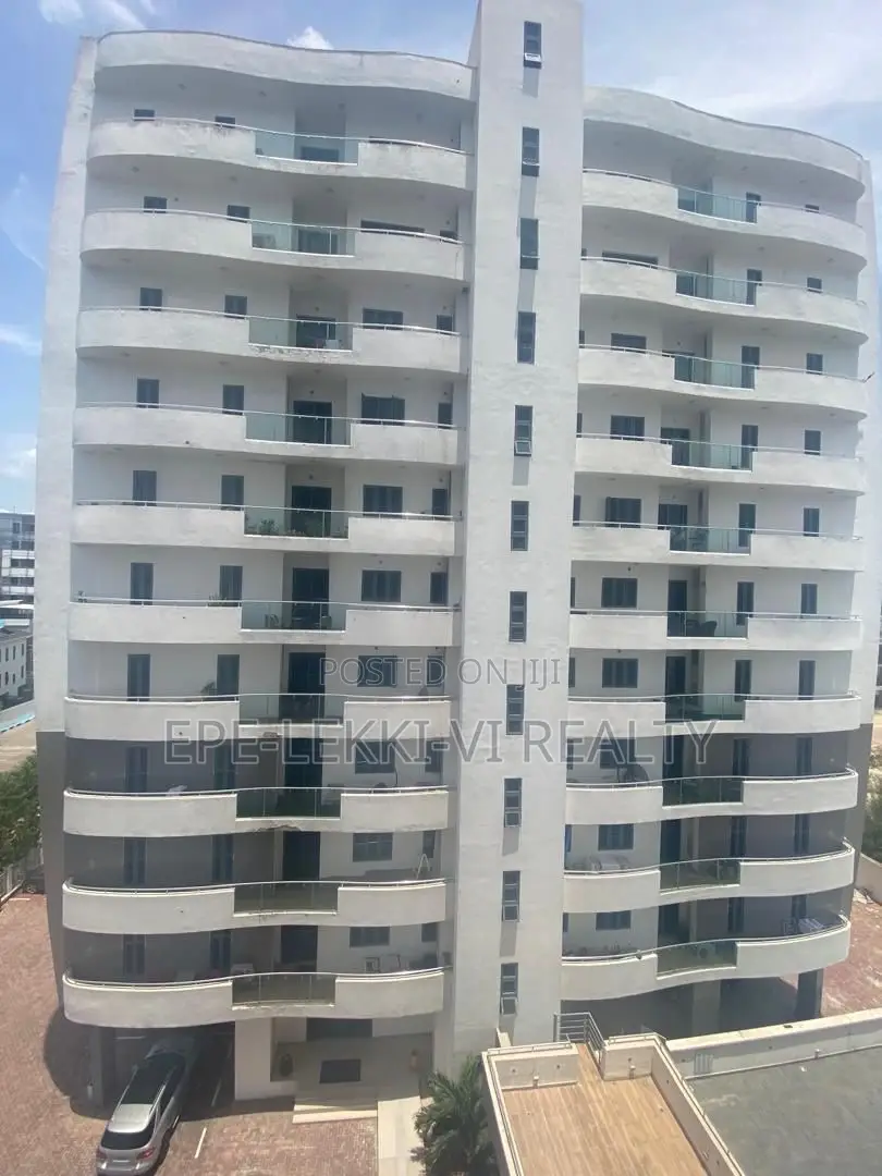 2bdrm Apartment in Lekki Phase 1 for rent