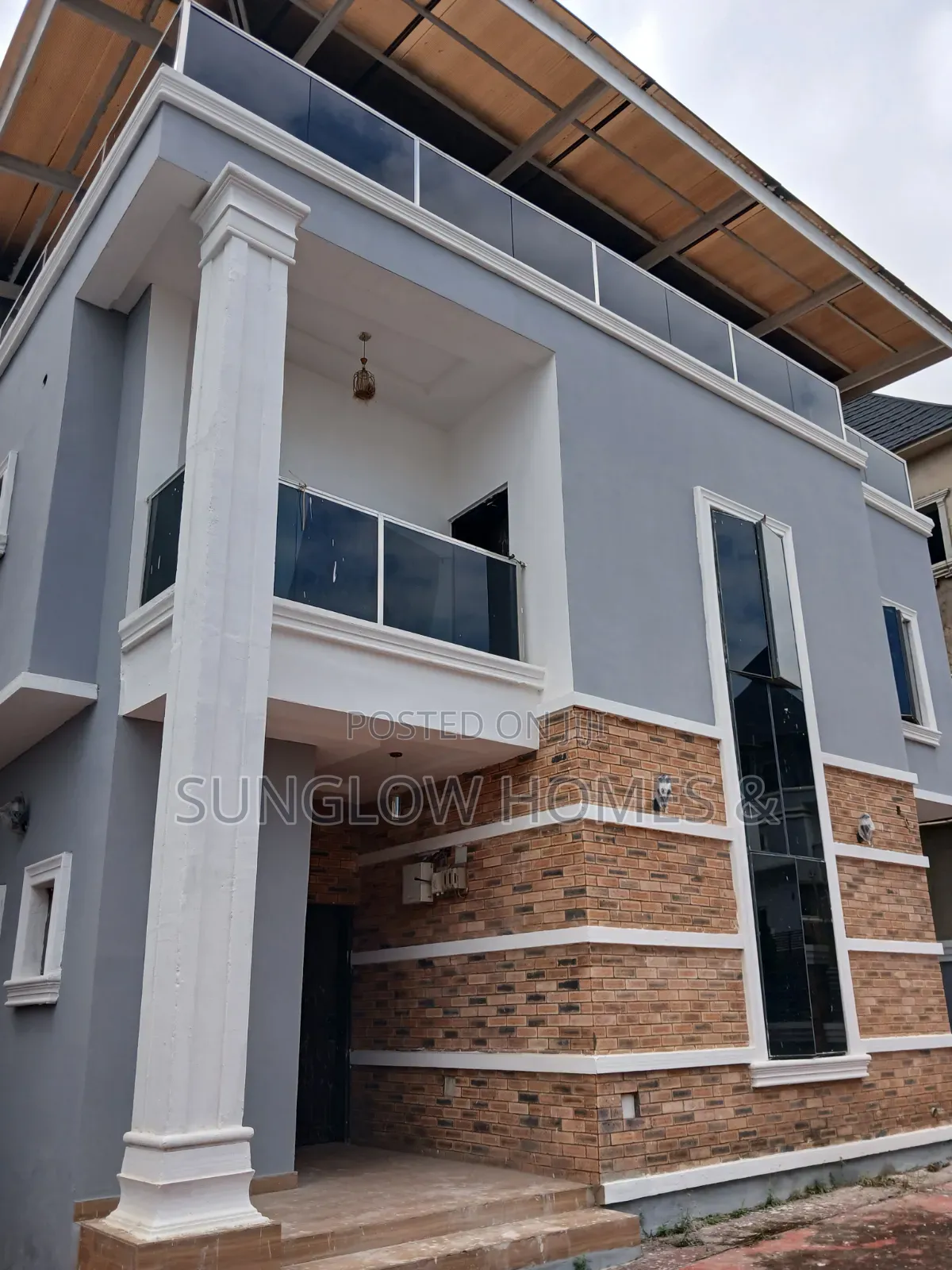 5bdrm Duplex in Tiavine Prime Villa, Sabon Lugbe for sale