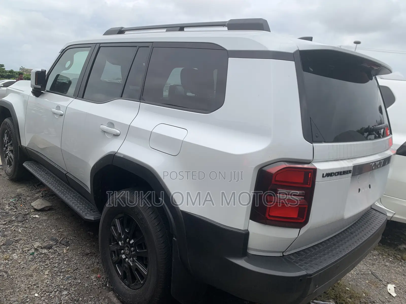 Toyota Land Cruiser 2024 White