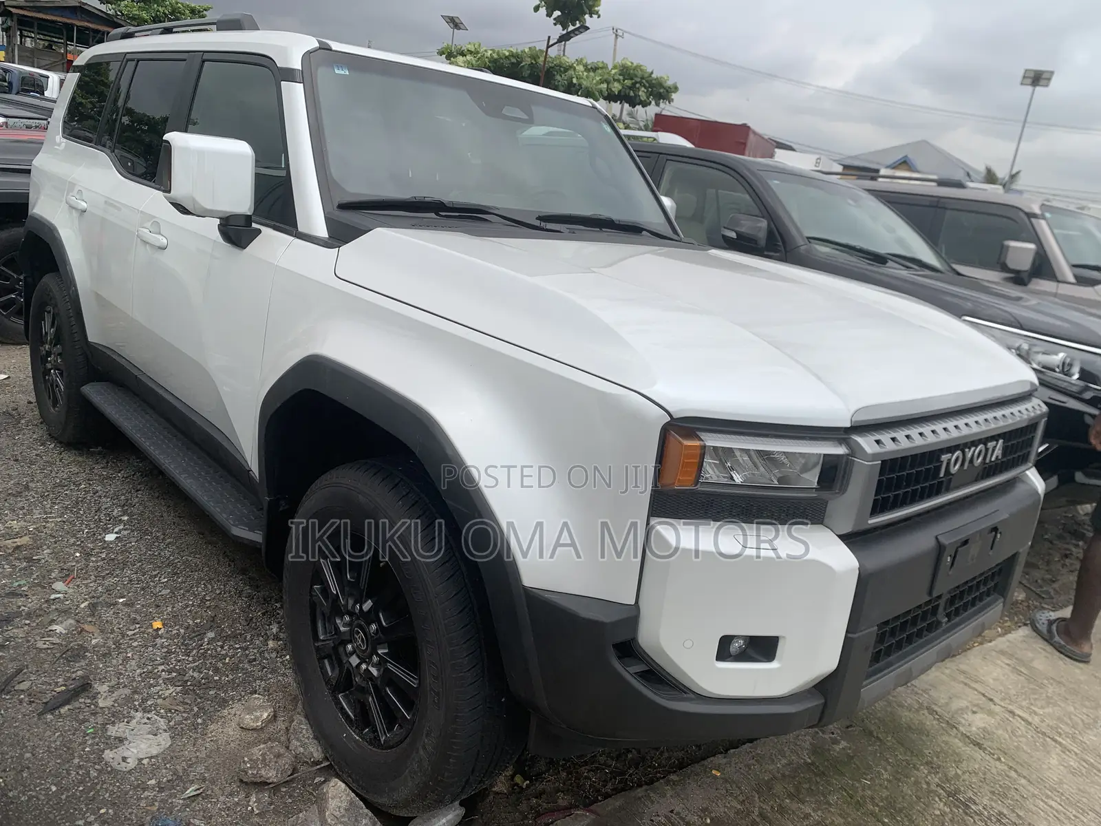 Toyota Land Cruiser 2024 White
