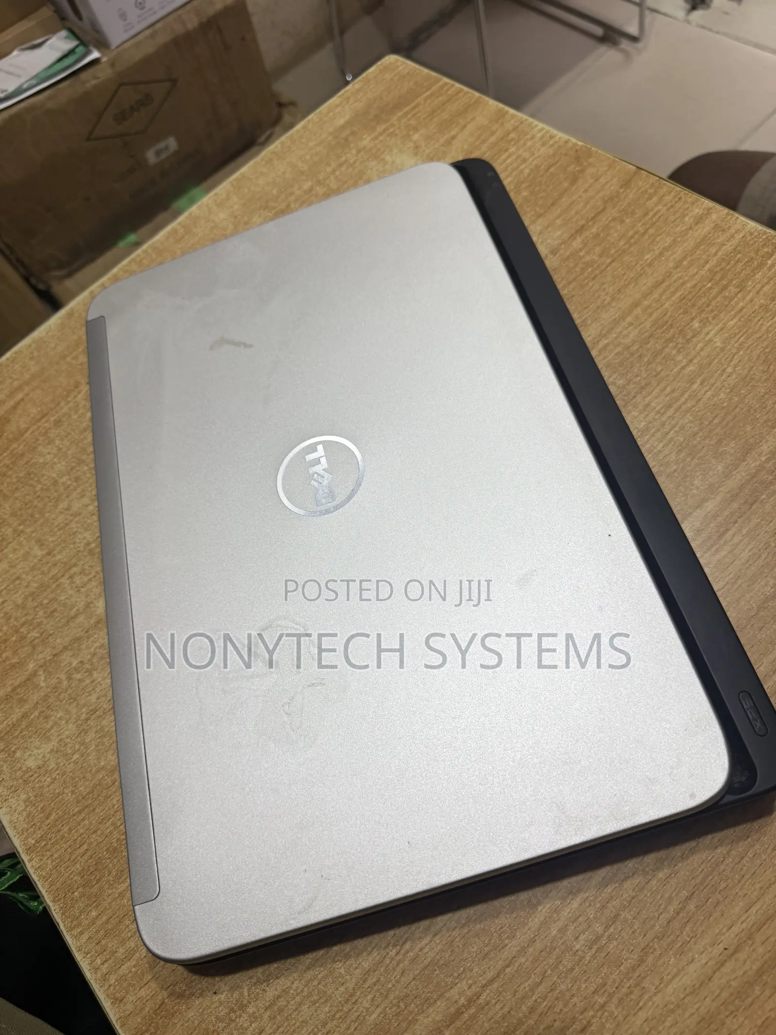 Laptop Dell XPS 15 (L502X) 8GB Intel Core i7 HDD 640GB