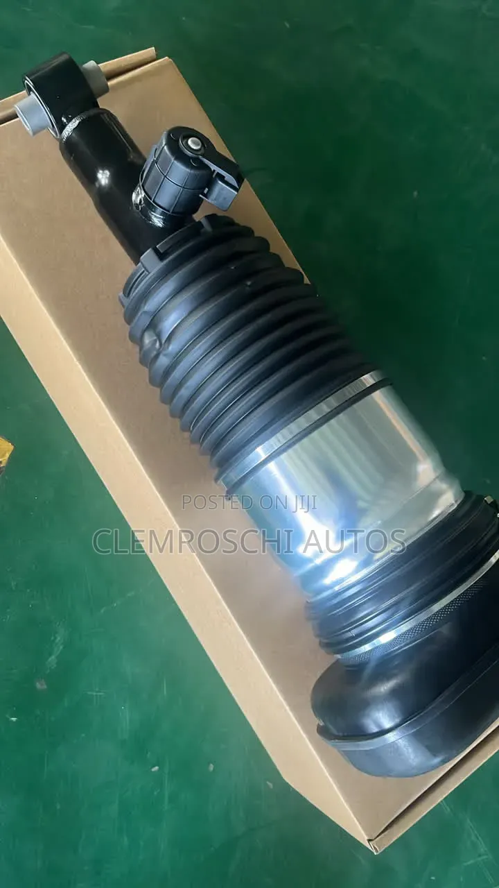 High Quality Certified New Front Ballon Shock Absorber BMW X7 2024