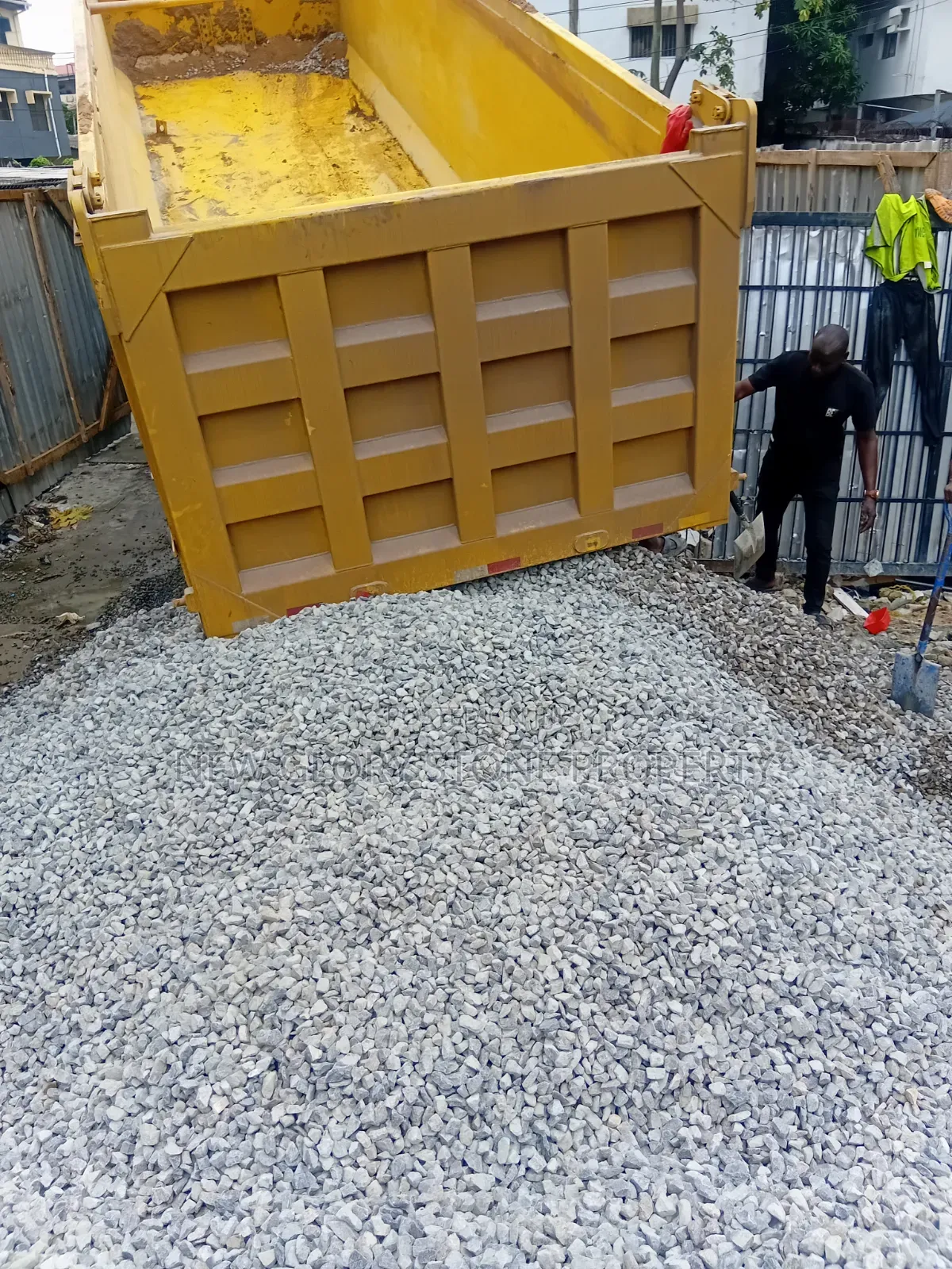 50tons of 3/4down Granite and Stone Dust