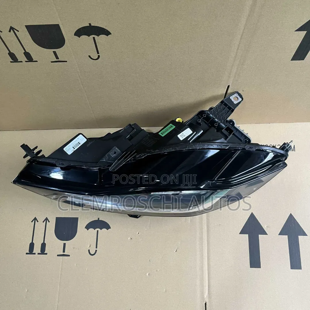 High Quality Certified Brand New Front Headlamp Jaguar Xe 2025 Model