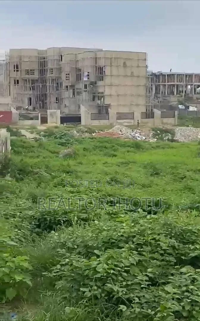 1981sqm, Residential, C of O, Untarred Road.
