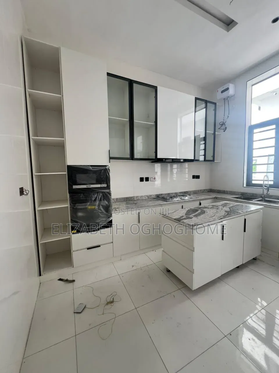 4bdrm Duplex in Sangotedo for sale