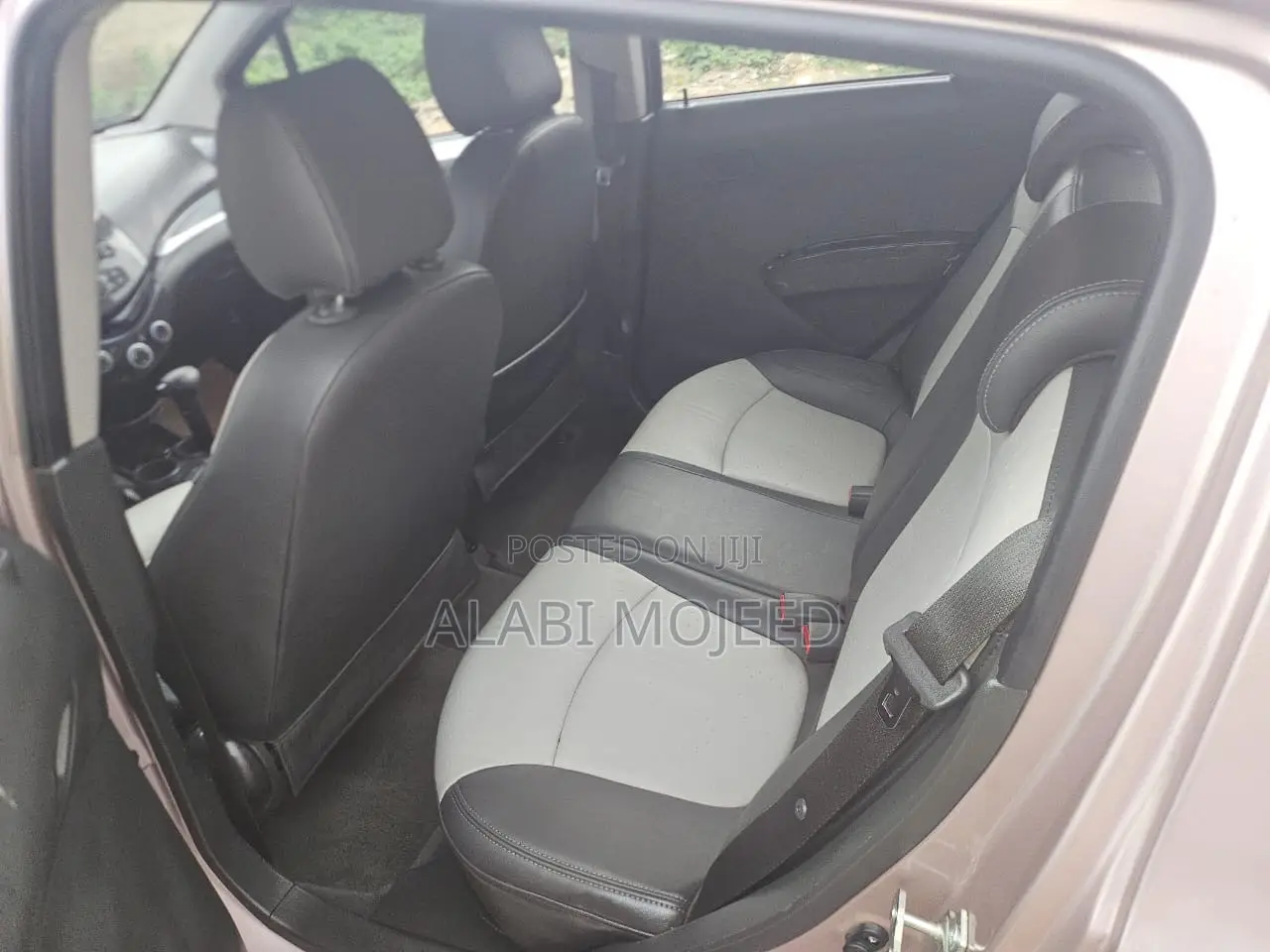 Chevrolet Spark Hatch LS 2010 Pink