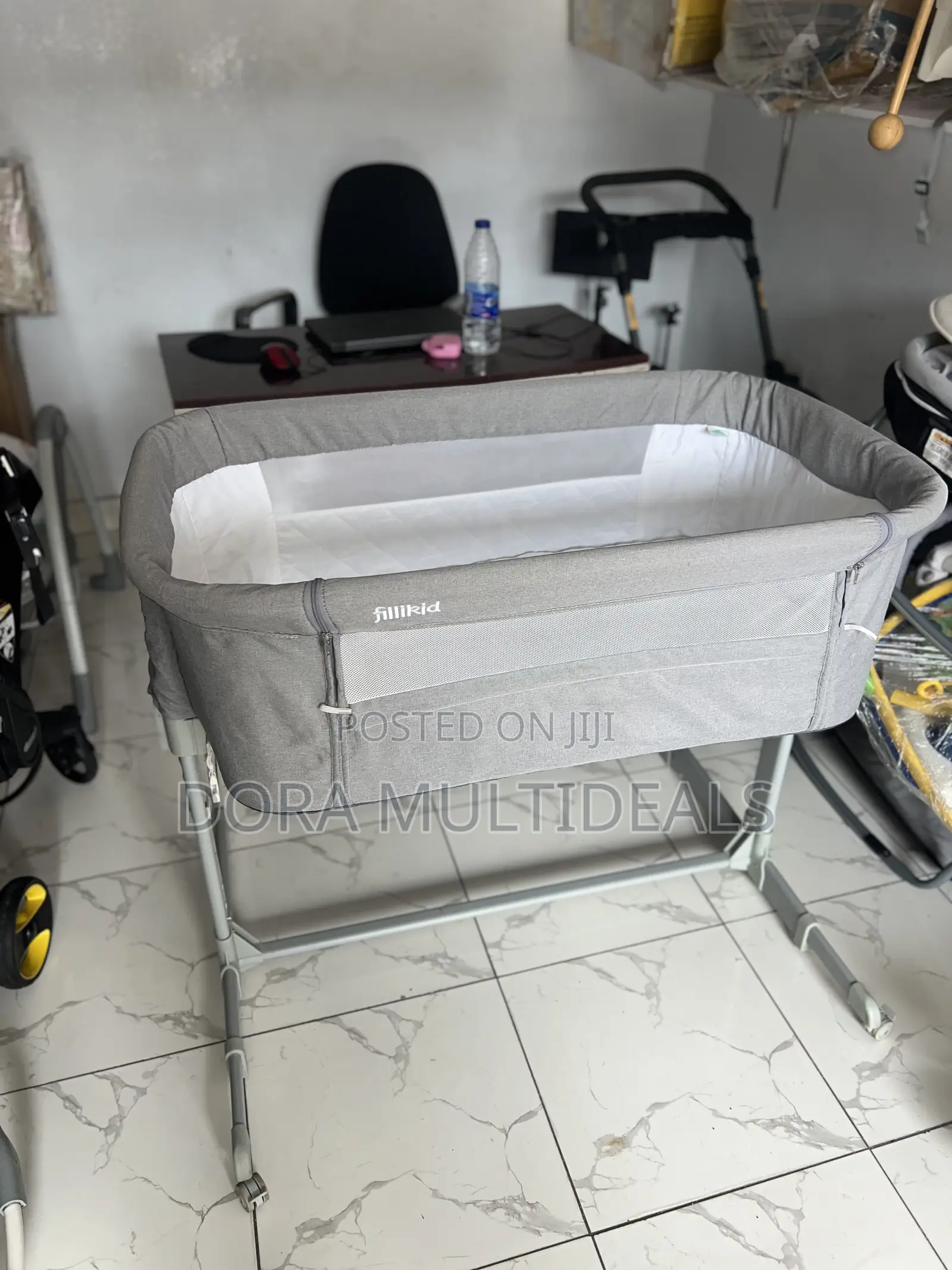 Imported Next to Mom Bassinet With Baby Net Adjustable Height
