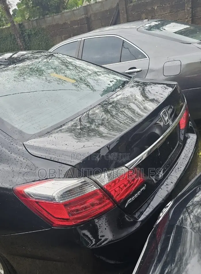 Honda Accord 2016 Black