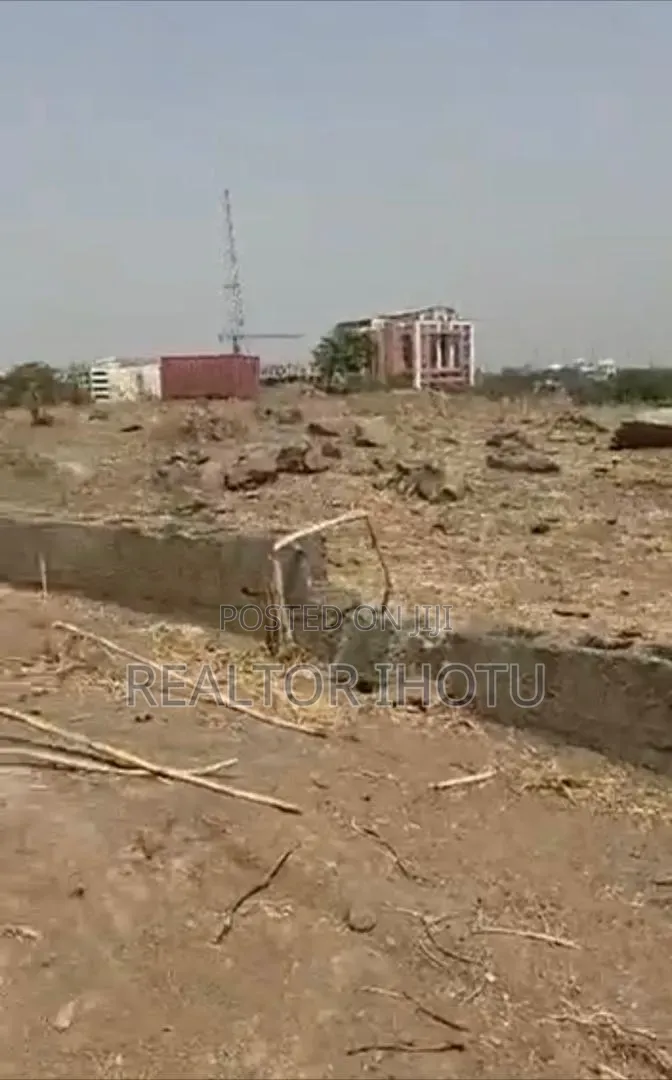 2 Hectares, Fcda C of O and R of O,