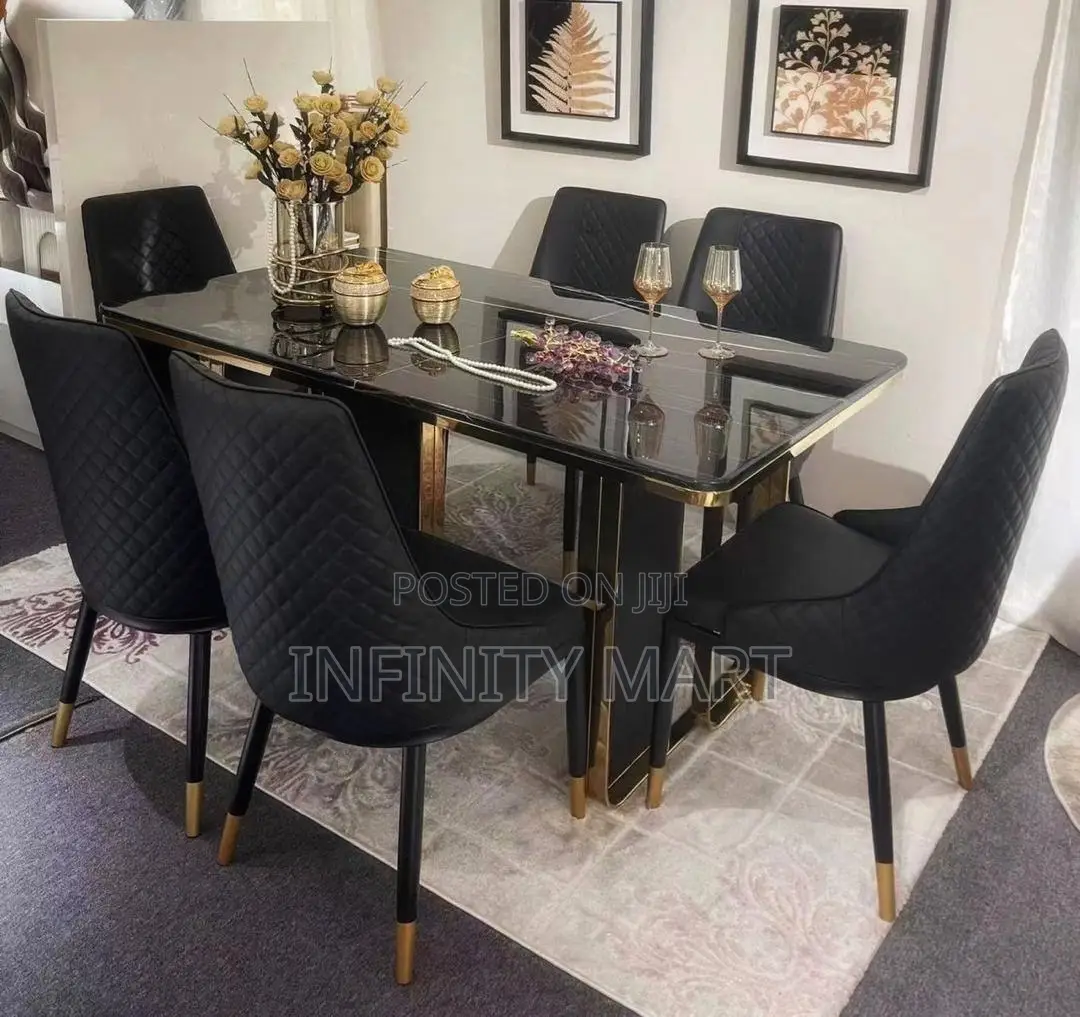 Exquisite Modern Glass 6 Seater Dining.