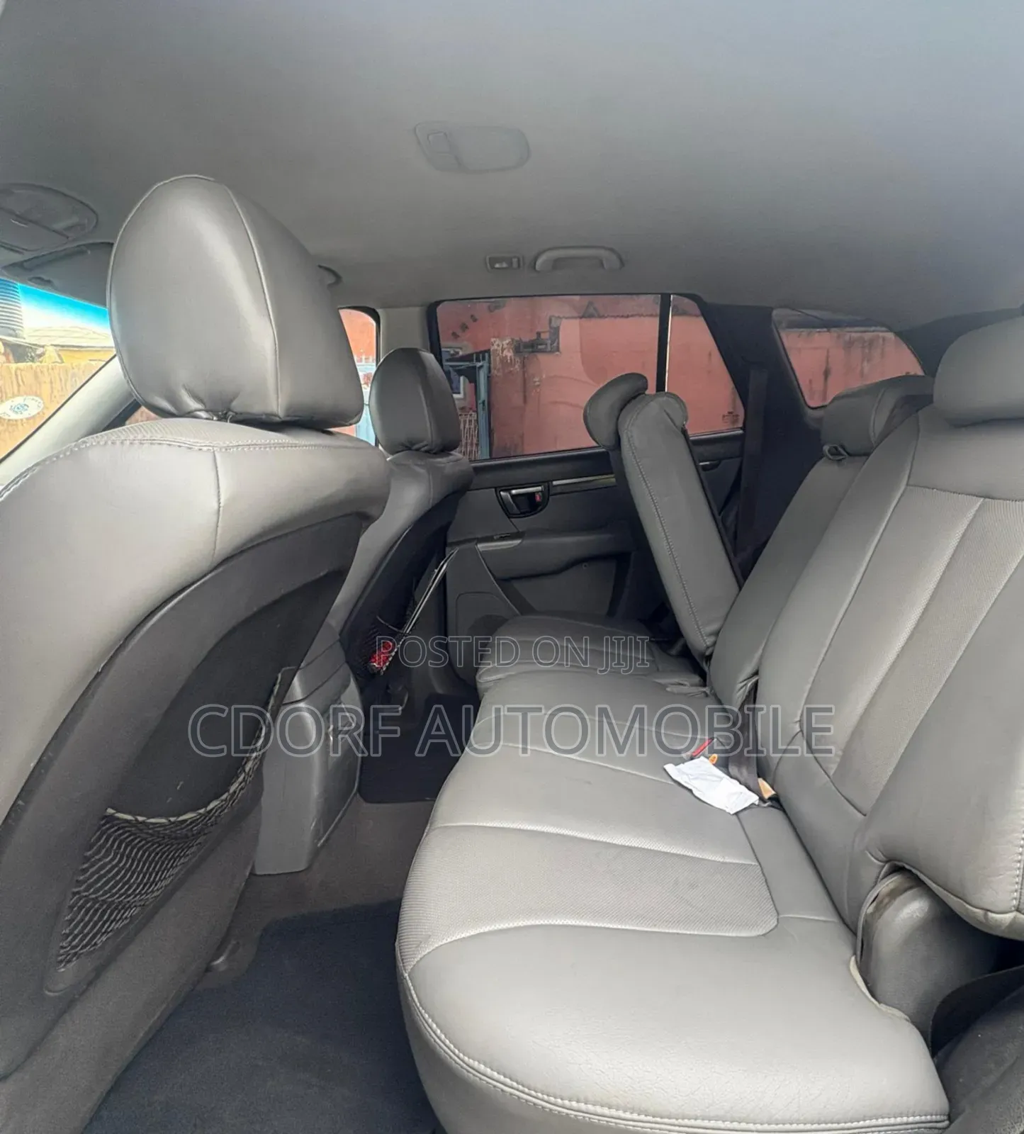 Hyundai Santa Fe 2011 Gray