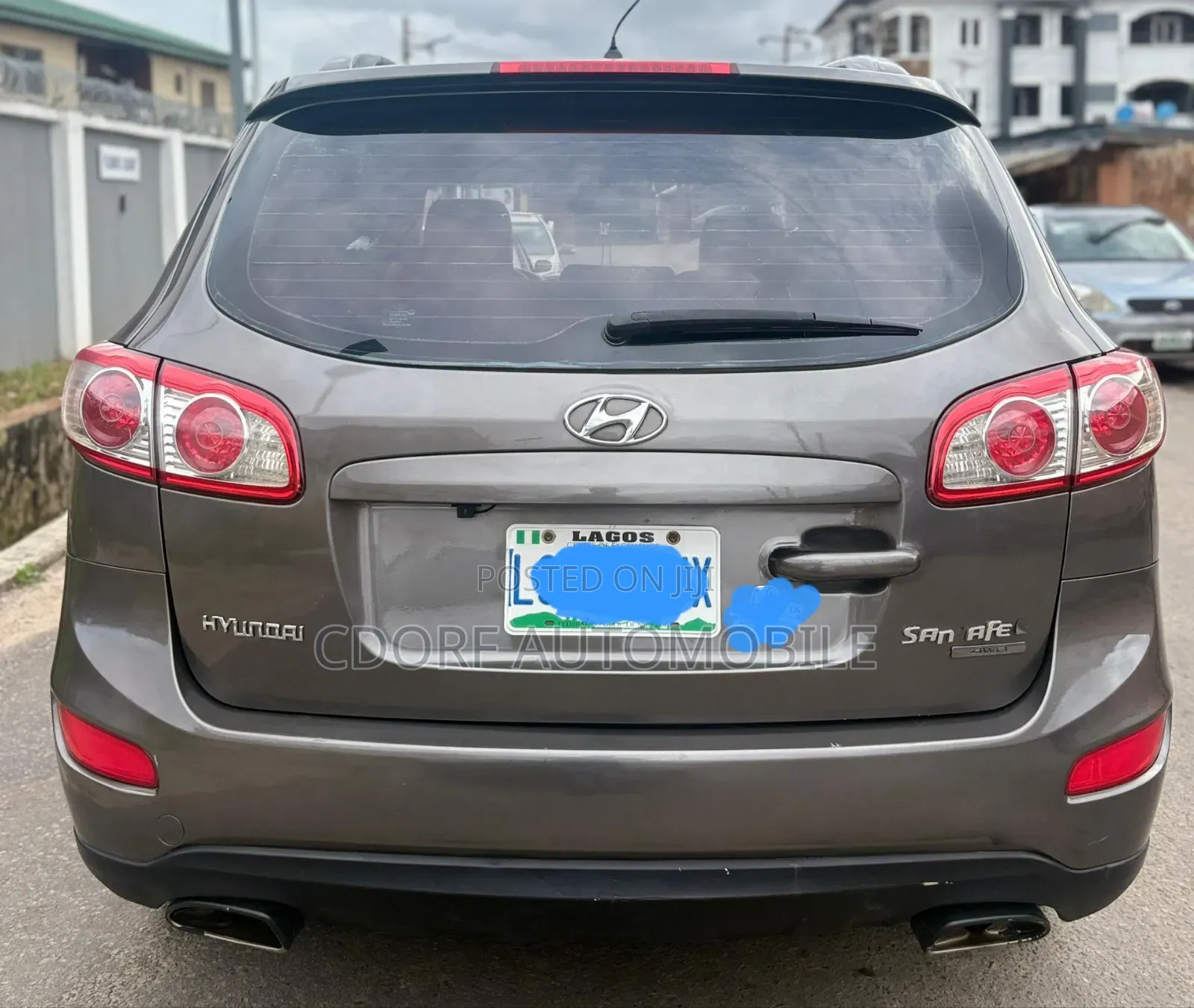 Hyundai Santa Fe 2011 Gray