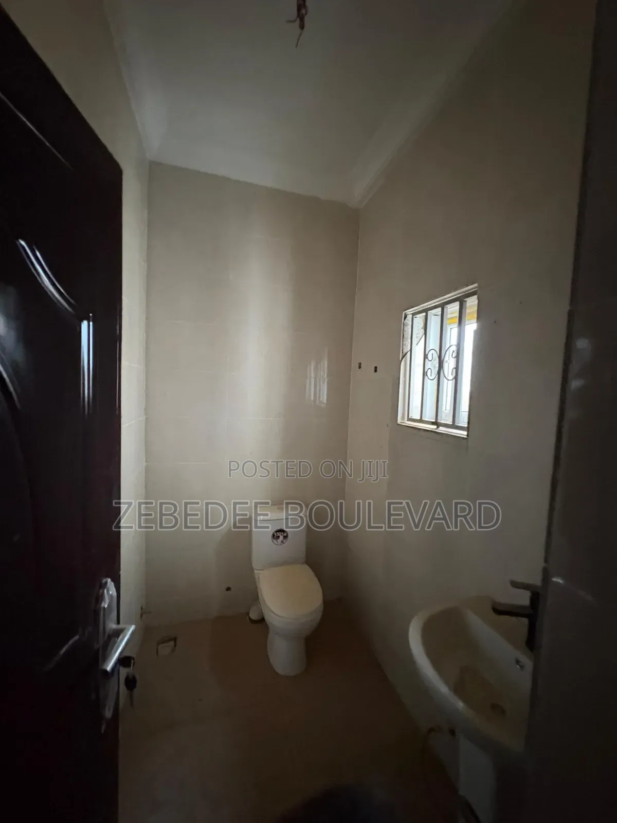 3bdrm Block of Flats in Jahi for sale