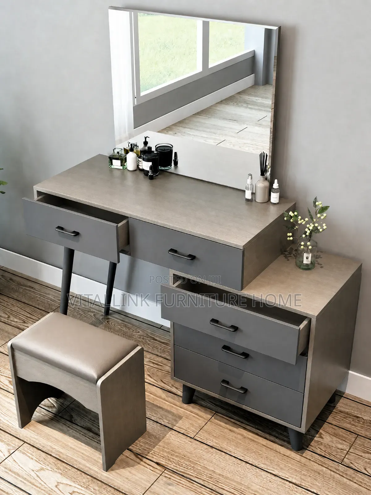 Luxury 5-Drawer Dressing Table Set With Mirror Stool