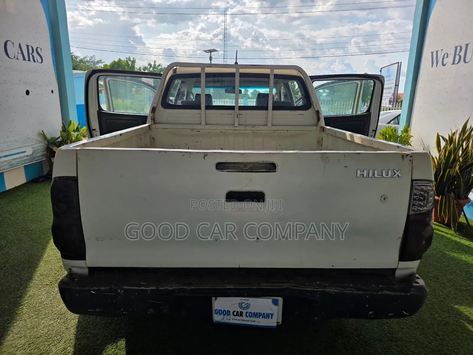 Toyota Hilux 2006 White