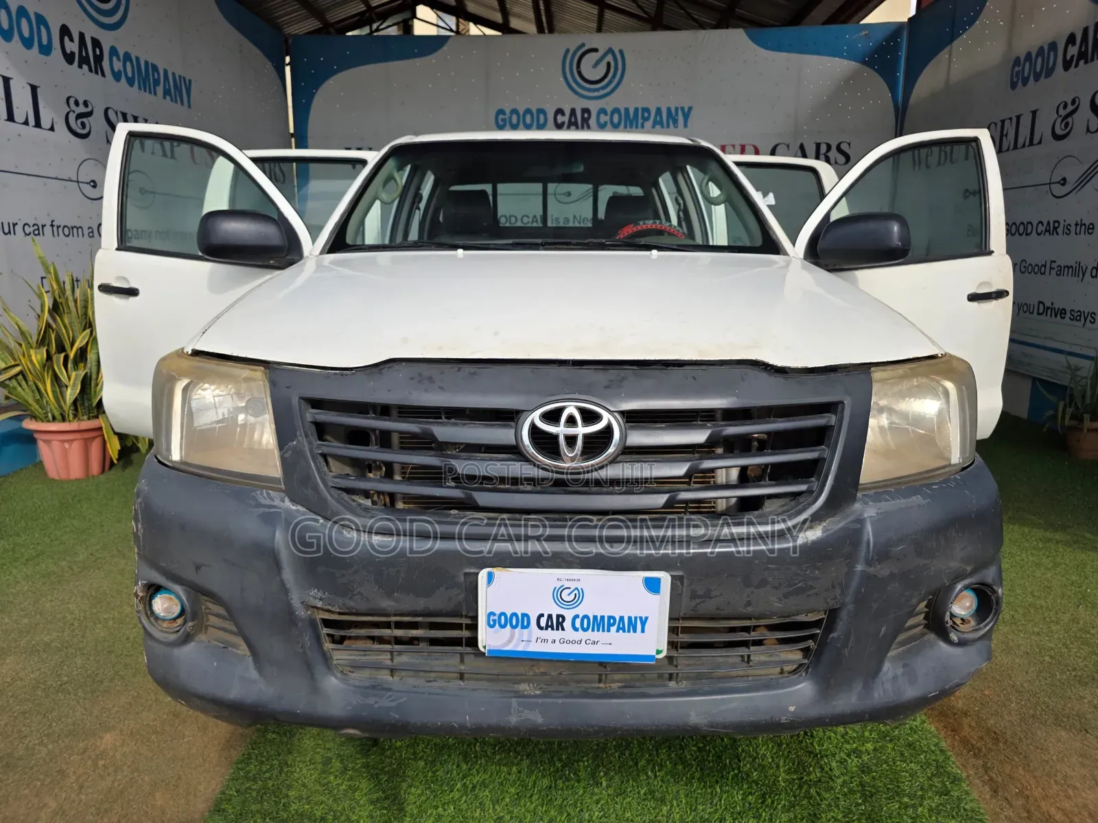 Toyota Hilux 2006 White