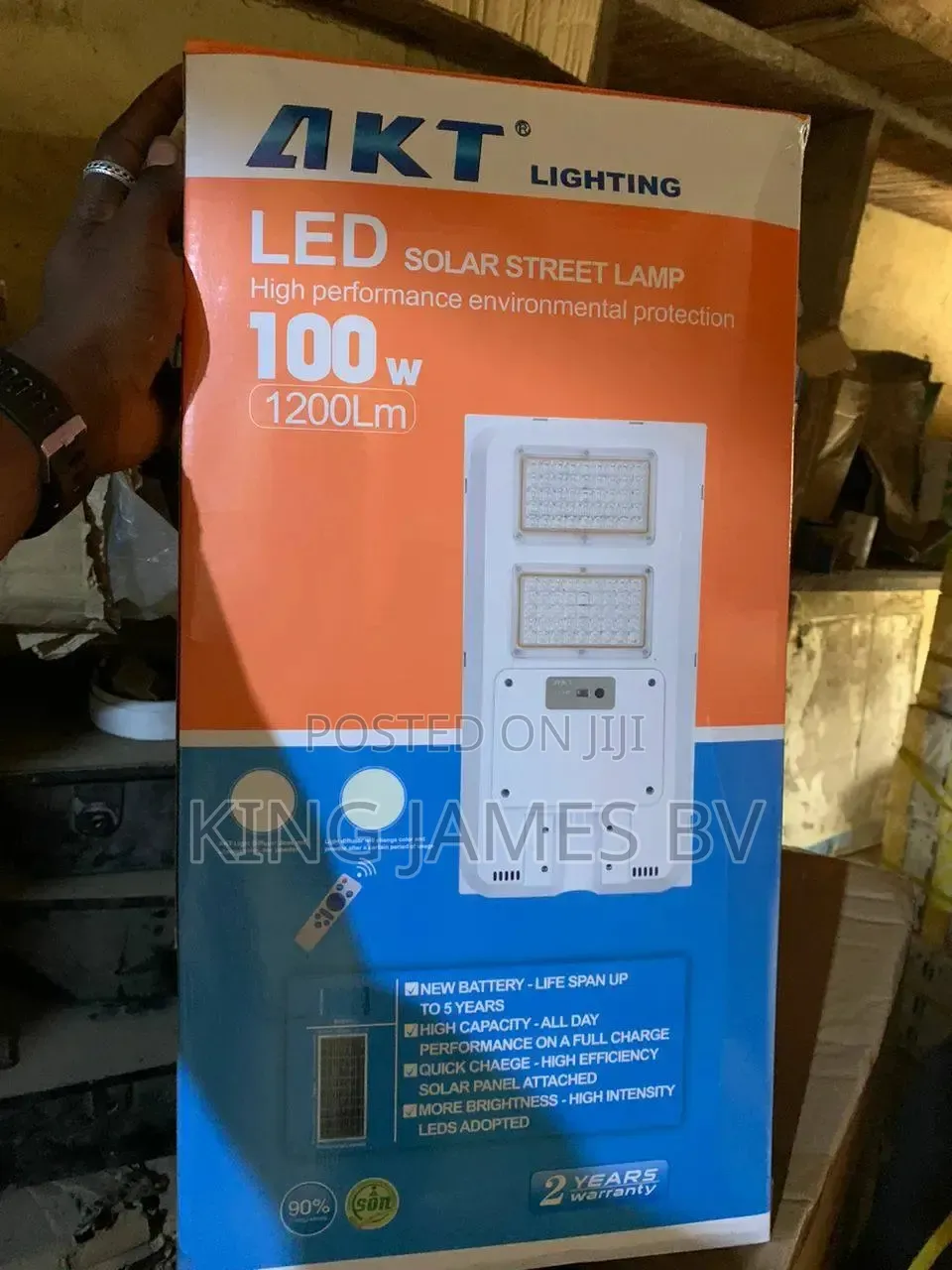 100 Watts Akt Solar Street Lamp – Reliable Night Lighting System