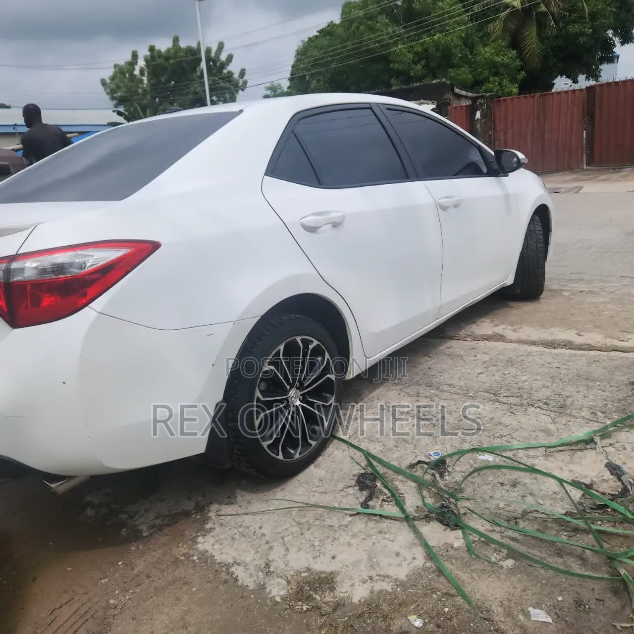 Toyota Corolla 2015 White