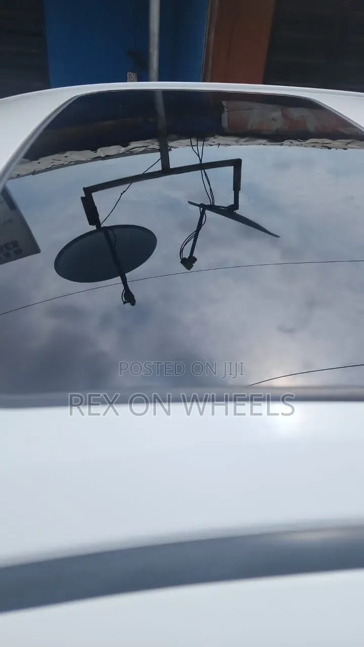 Toyota Corolla 2015 White