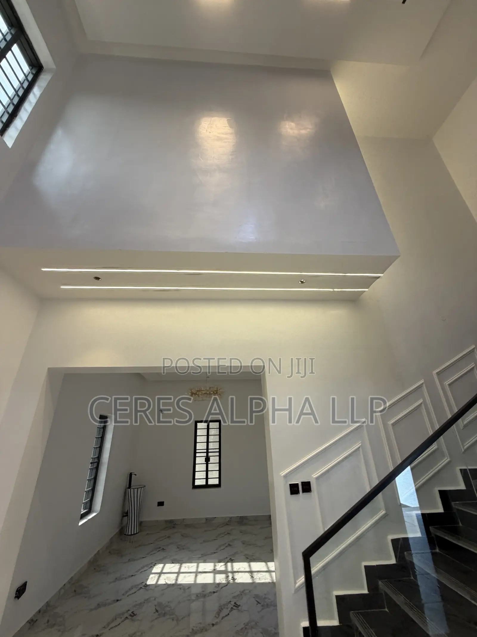5bdrm Penthouse in Dakwo District for sale