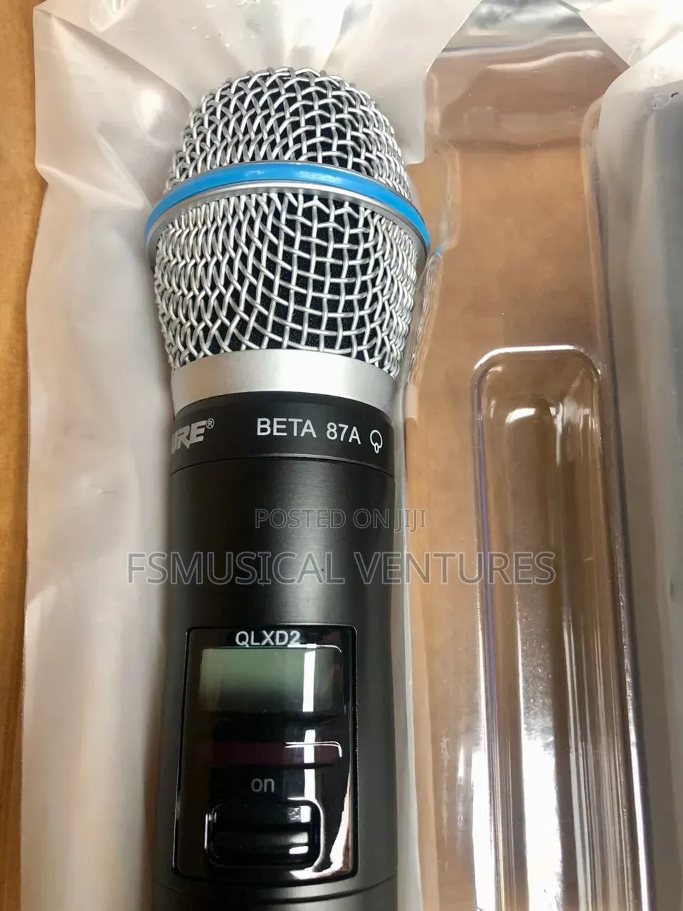 Shure Qlxd24/Beta87a Handheld Wireless System