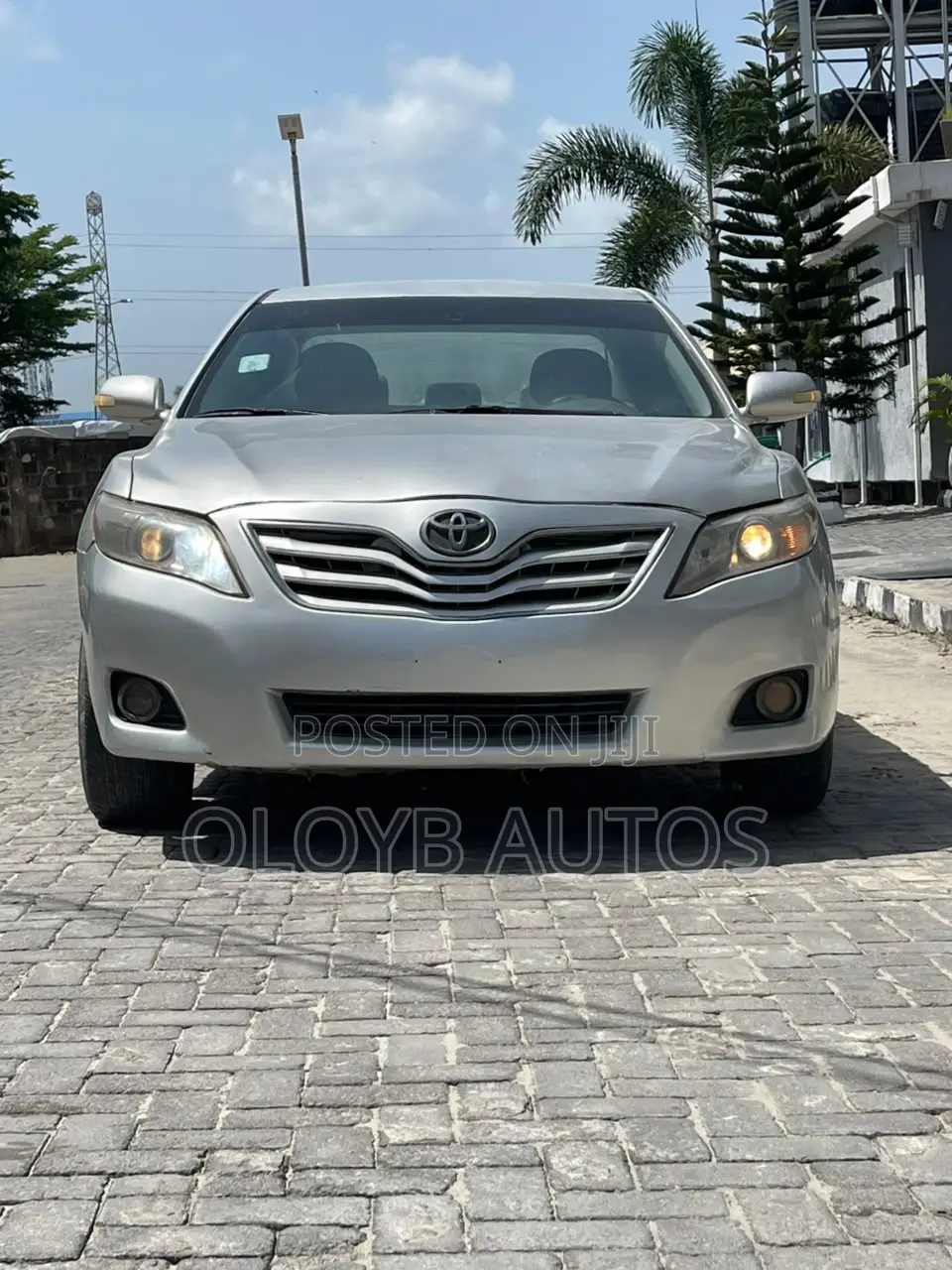 Toyota Camry LE 4dr Sedan (2.4L 4cyl 5A) 2009 Silver