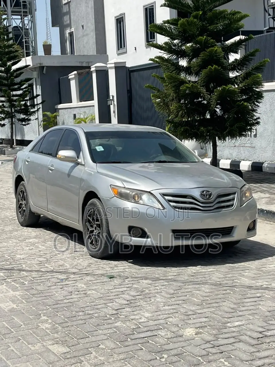 Toyota Camry LE 4dr Sedan (2.4L 4cyl 5A) 2009 Silver