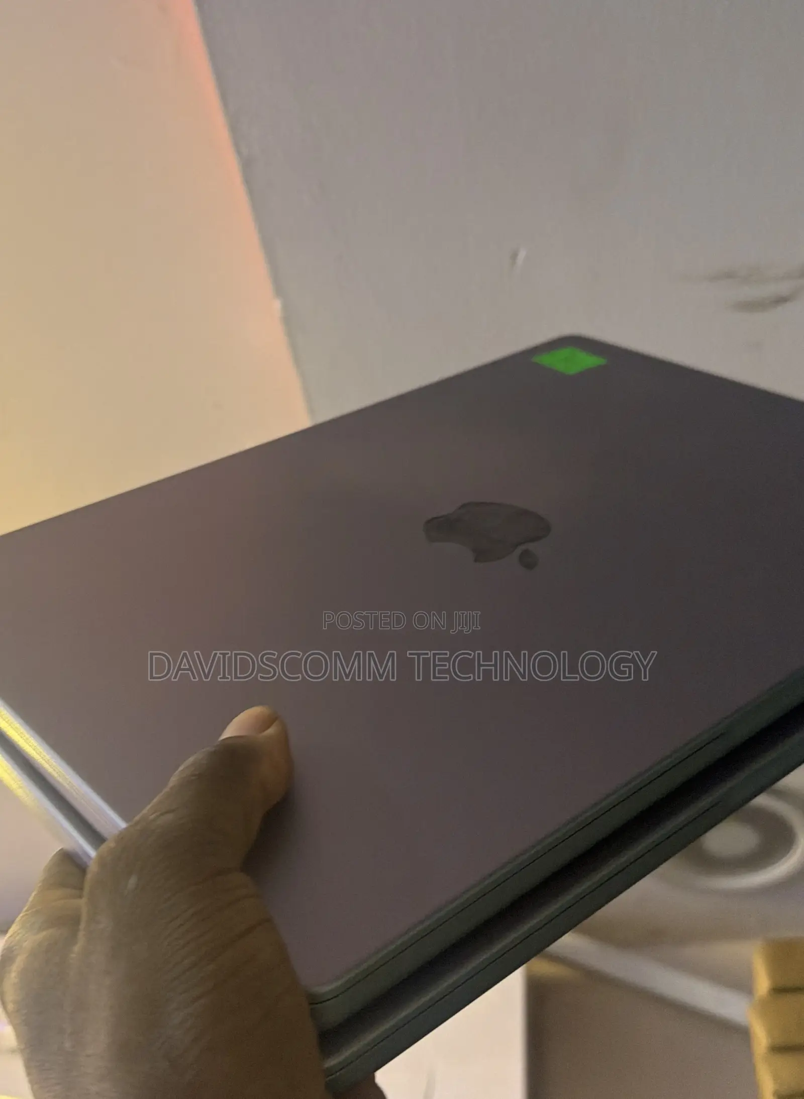 Laptop Apple MacBook Pro 2023 M2 Pro 32GB Apple M2 SSD 1T