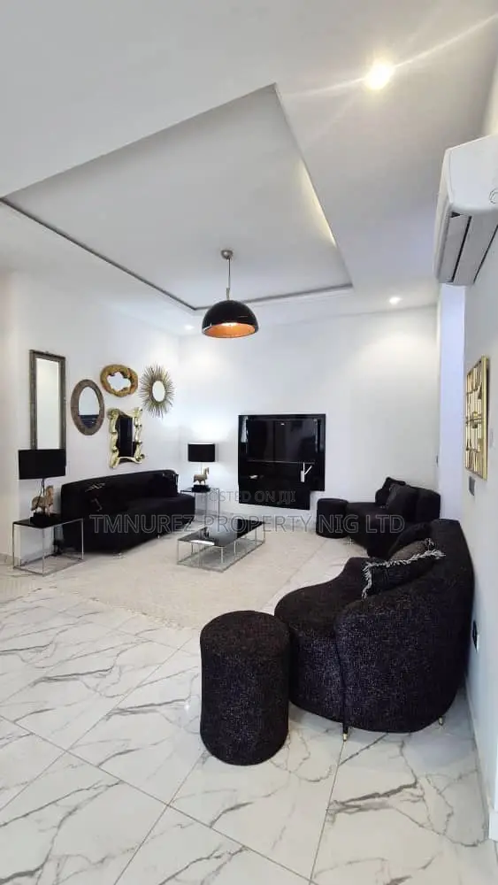 Furnished 2bdrm Apartment in Lekki Phase 1 for rent