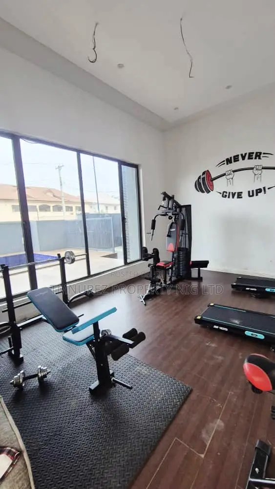 Furnished 2bdrm Apartment in Lekki Phase 1 for rent