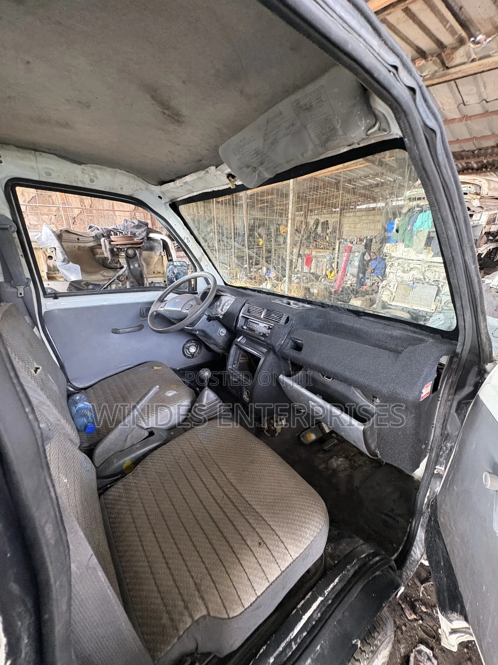 Daihatsu Mini Pickup 2010