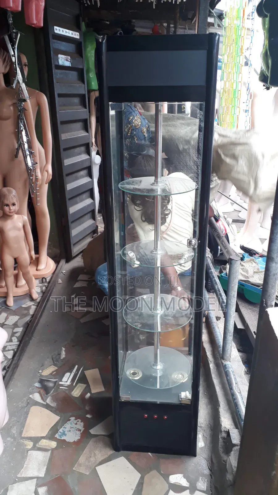 Rotating Showcase Display