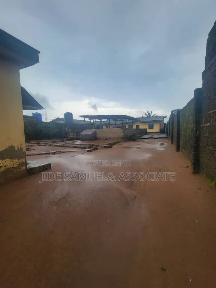 Furnished 2bdrm Bungalow in Ayobo for sale