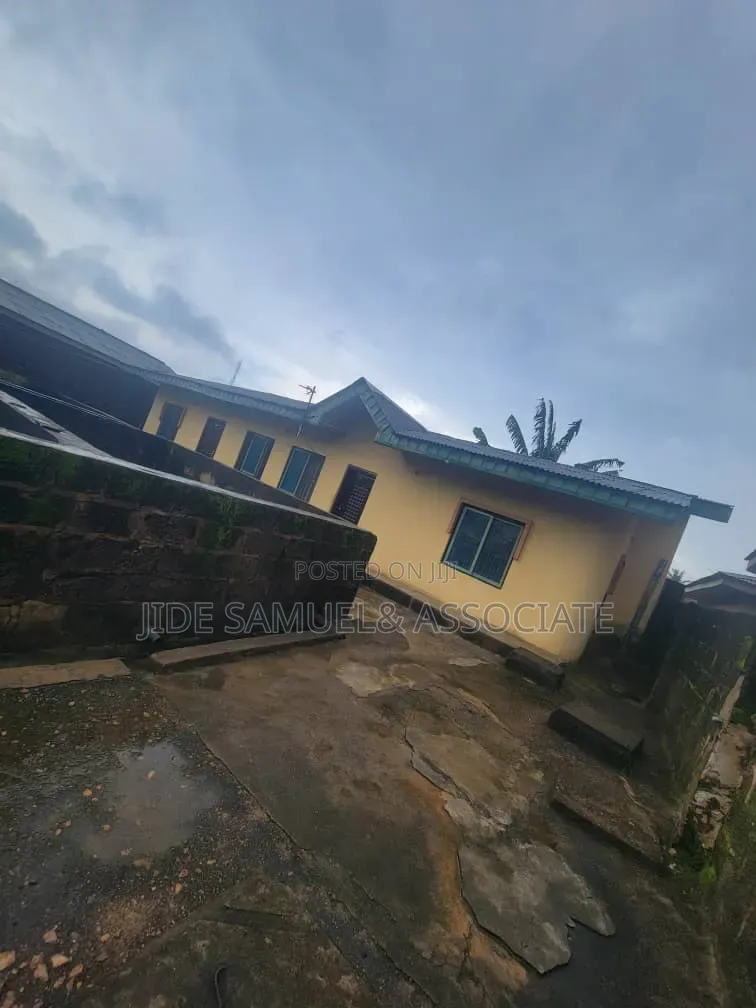 Furnished 2bdrm Bungalow in Ayobo for sale