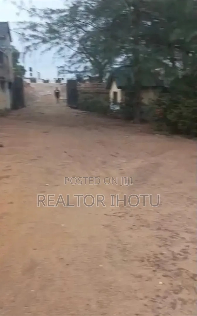 4bdrm Block of Flats in Owerri for sale