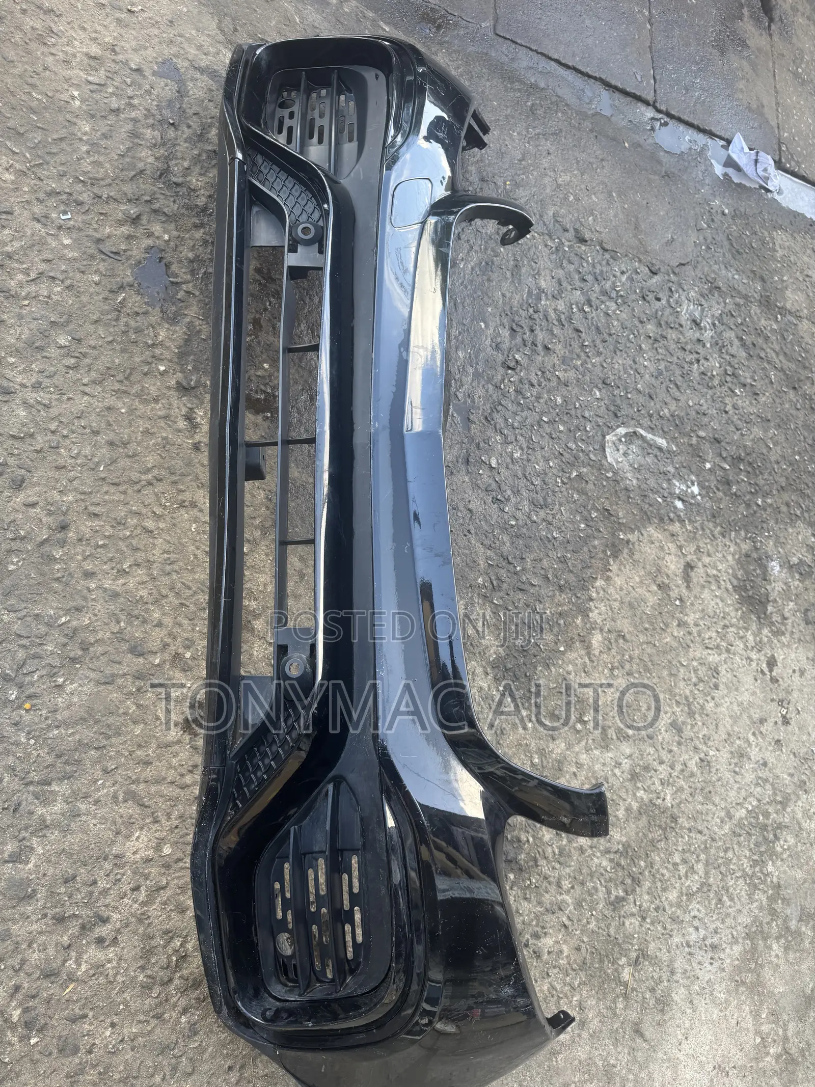 Front Bumper Glc300 2016,2017,2019 Amg