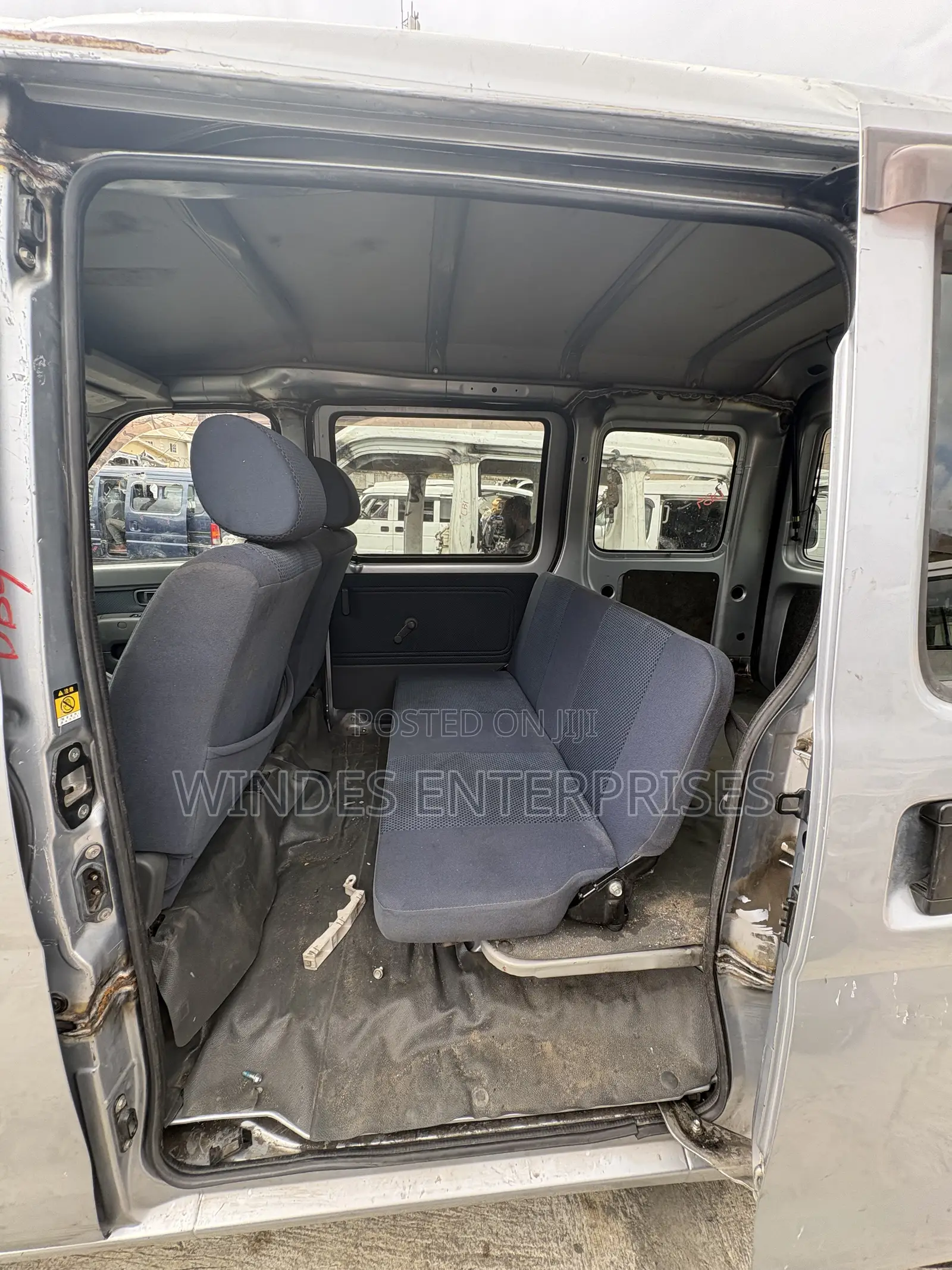 Daihatsu Hijet 2012 White