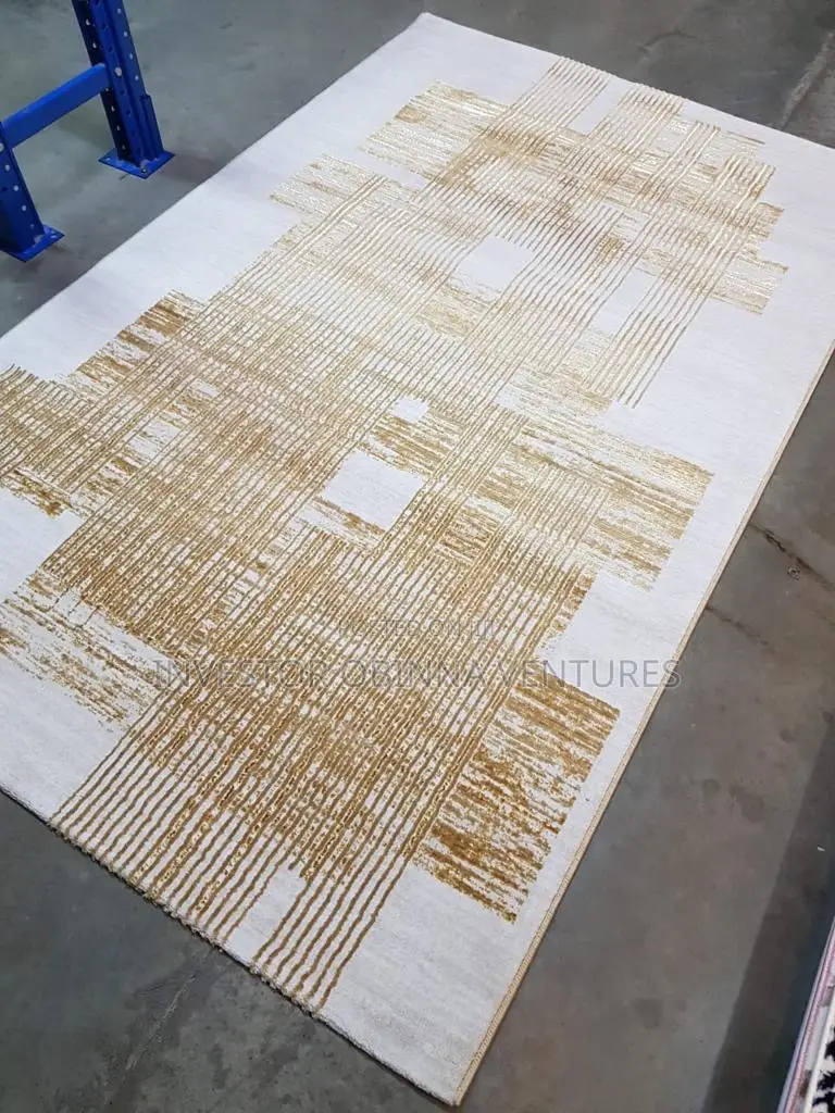 Turkey Center Rug
