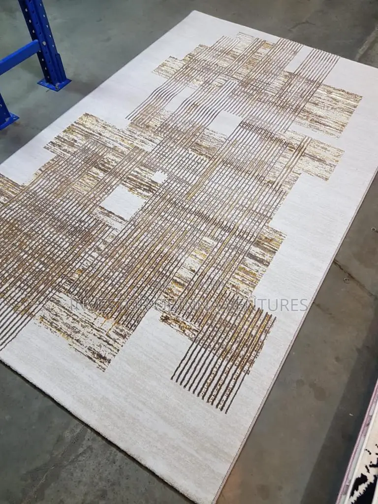 Turkey Center Rug