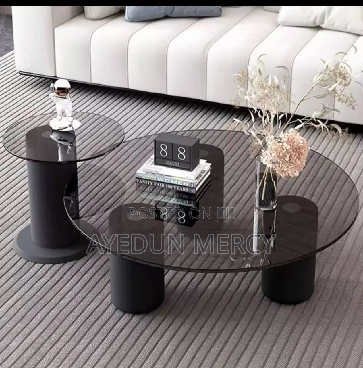 Round Center Table