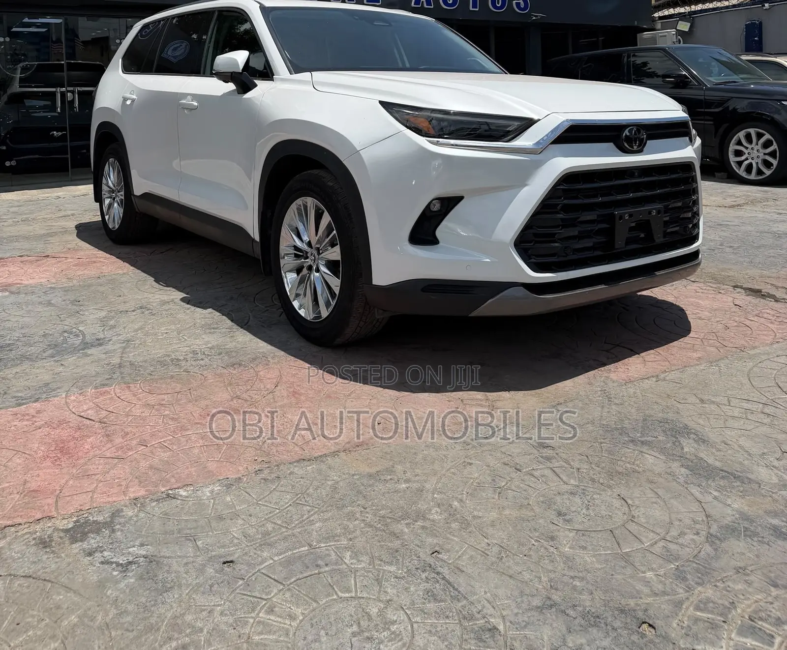 Toyota Highlander Limited FWD 2024 White
