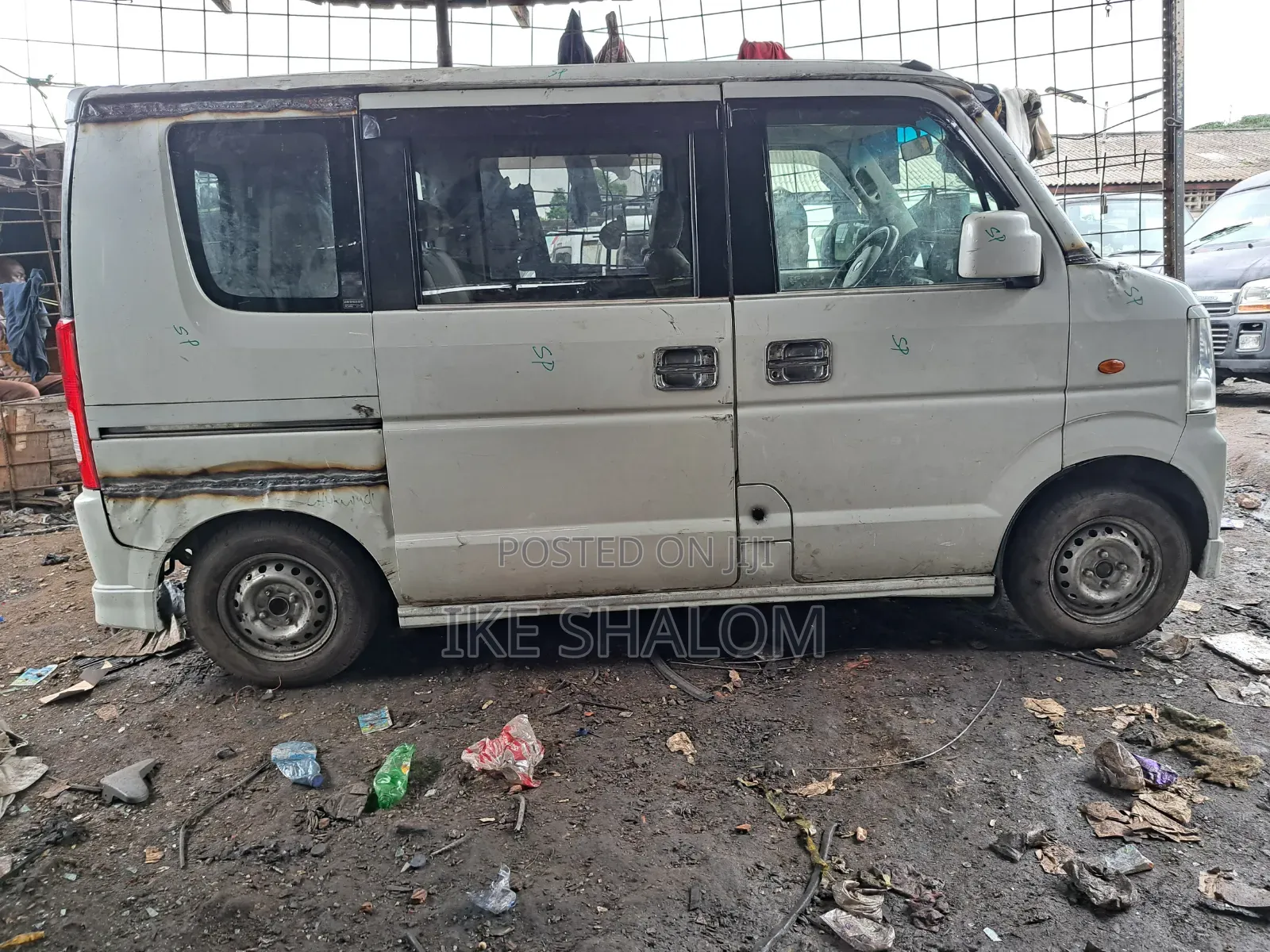 Suzuki Every 2014 White