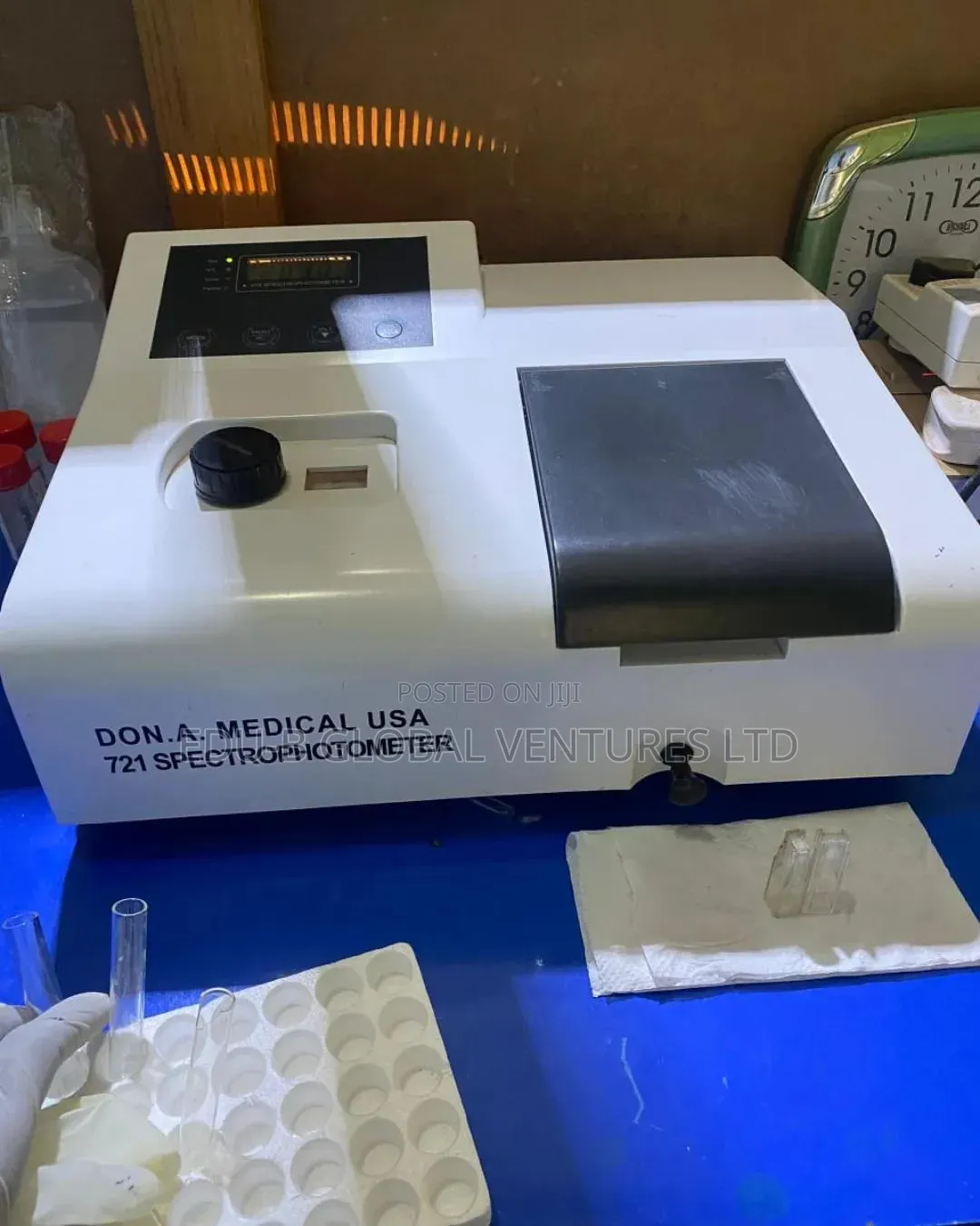 Spectrophotometer 721