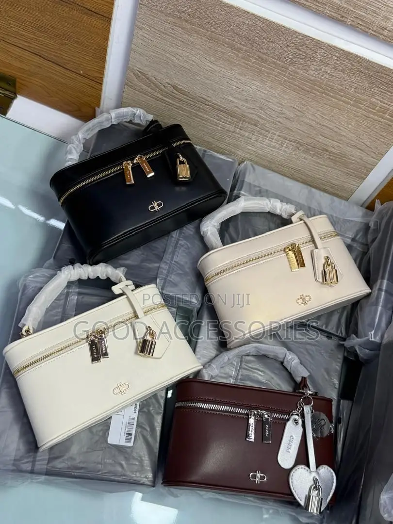 Pedro Handbag